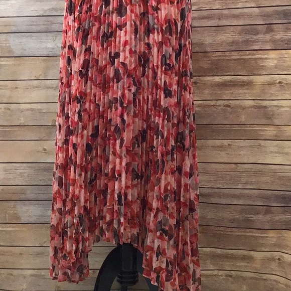 WHBM Dress - Picture 2 of 5